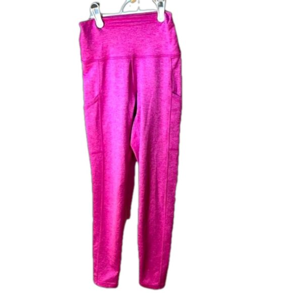 Size small aerie pink, athletic leggings made of polyester and elastane - Picture 2 of 6